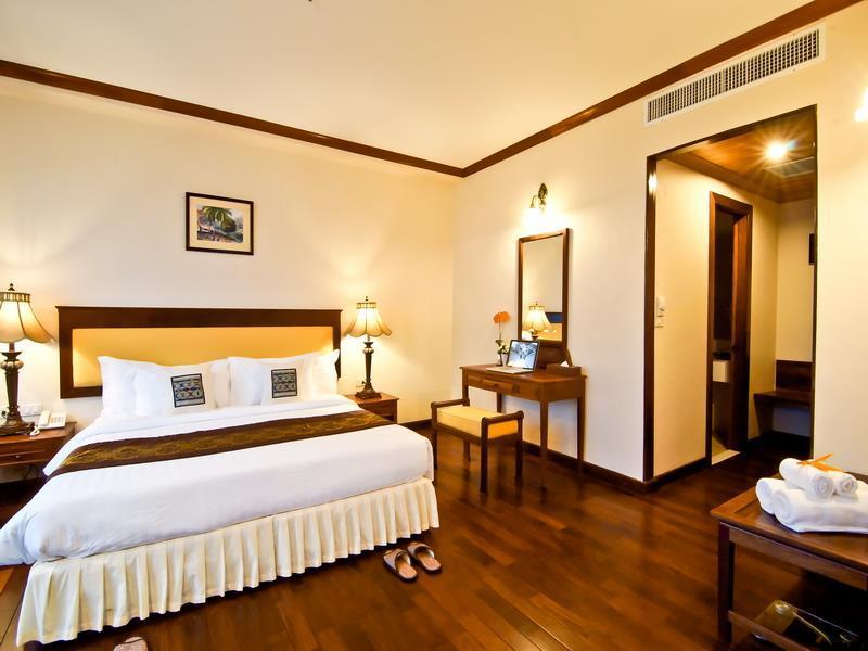 Champasak Grand Hotel Pakse Exterior foto
