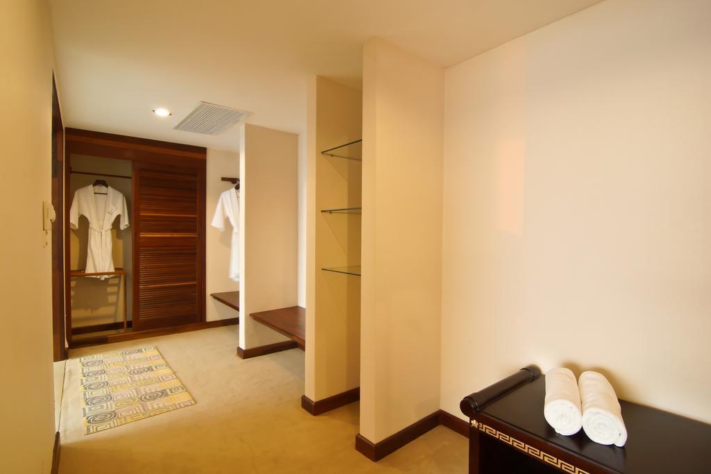 Champasak Grand Hotel Pakse Exterior foto